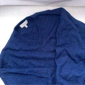 Turnberry Extra Fine Merino Wool Men's Size XLT Blue  V-neck Sweater